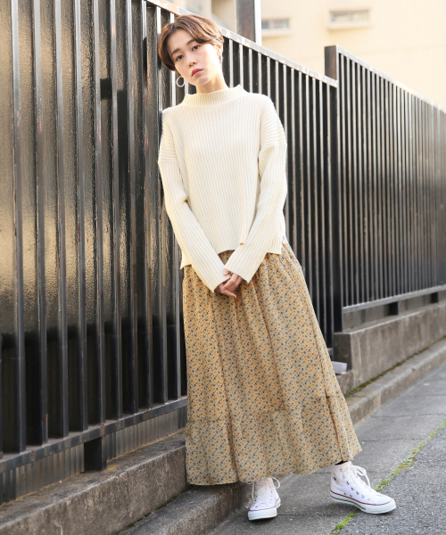 LOWRYS FARM(ローリーズファーム)の「7Gワイドリブプルオーバー 820264(ニット/セーター・レディース・ブラック/ベージュ/オフホワイト/ブルー・FREE)」の11枚目の写真