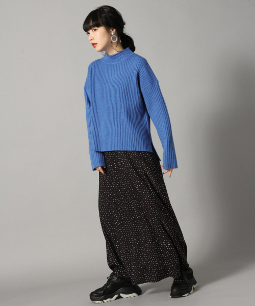 LOWRYS FARM(ローリーズファーム)の「7Gワイドリブプルオーバー 820264(ニット/セーター・レディース・ブラック/ベージュ/オフホワイト/ブルー・FREE)」の8枚目の写真