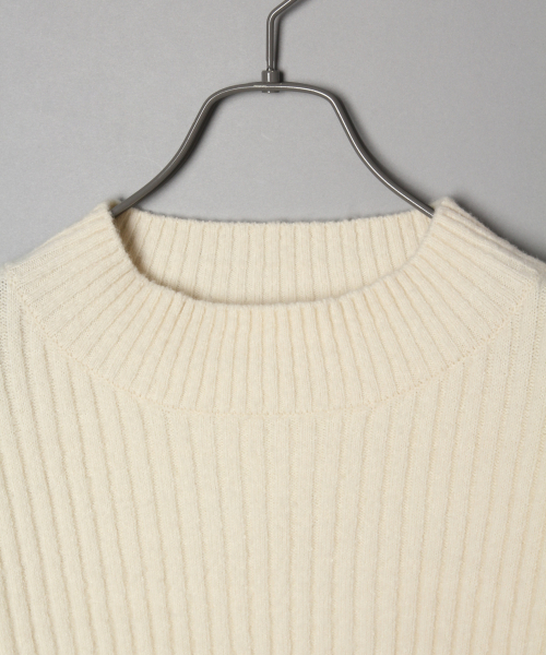 LOWRYS FARM(ローリーズファーム)の「7Gワイドリブプルオーバー 820264(ニット/セーター・レディース・ブラック/ベージュ/オフホワイト/ブルー・FREE)」の20枚目の写真