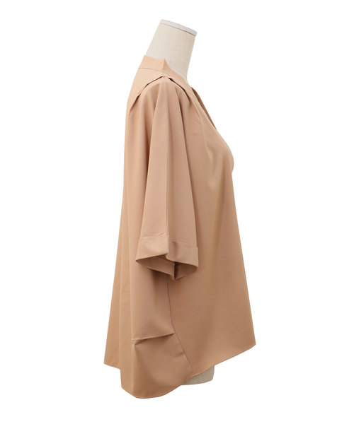 Luz Llena(ラズレナ)の「厚手ジョーゼット5分袖スキッパーシャツ(シャツ/ブラウス・レディース・オフホワイト/ブラック/モカ・MEDIUM)」の9枚目の写真