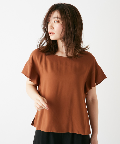 DISCOAT（ディスコート）の「袖フリルブラウス（シャツ/ブラウス・レディース・ライトグレー/ブラック/ダークグリーン/ベージュ/ブラウン/オフホワイト/ローズ・LARGE/MEDIUM）」の4枚目の写真