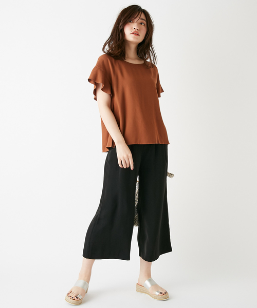 DISCOAT（ディスコート）の「袖フリルブラウス（シャツ/ブラウス・レディース・ライトグレー/ブラック/ダークグリーン/ベージュ/ブラウン/オフホワイト/ローズ・LARGE/MEDIUM）」の19枚目の写真