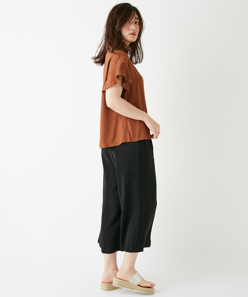 DISCOAT（ディスコート）の「袖フリルブラウス（シャツ/ブラウス・レディース・ライトグレー/ブラック/ダークグリーン/ベージュ/ブラウン/オフホワイト/ローズ・LARGE/MEDIUM）」の20枚目の写真