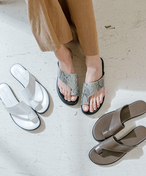 KOBE LETTUCE(コウベレタス)の「トングフラットサンダル(サンダル・レディース・パイソン/ベージュ/ブラック/ダークブラウン/ホワイト/ブラウン系その他・M/S/LL/L)」の10枚目の写真