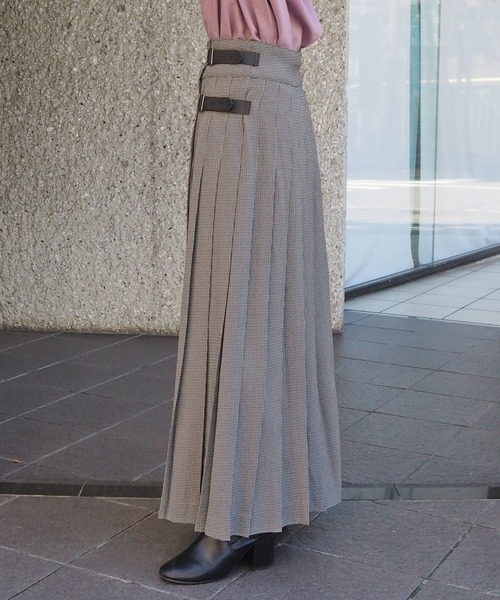 tiptop(ティップトップ)の「【web限定アイテム】サイドベルト付きチェックラッププリーツスカート(スカート・レディース・ベージュ/ブラウン/アイボリー・FREE)」の14枚目の写真