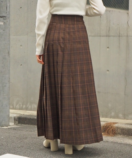 tiptop(ティップトップ)の「【web限定アイテム】サイドベルト付きチェックラッププリーツスカート(スカート・レディース・ベージュ/ブラウン/アイボリー・FREE)」の8枚目の写真