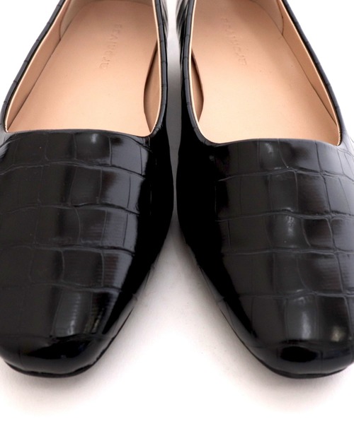 archives（アルシーヴ）の「クロコ調スクエアパンプス（パンプス・レディース・ブラック/ベージュ/ブラウン・MEDIUM/LARGE）」の12枚目の写真