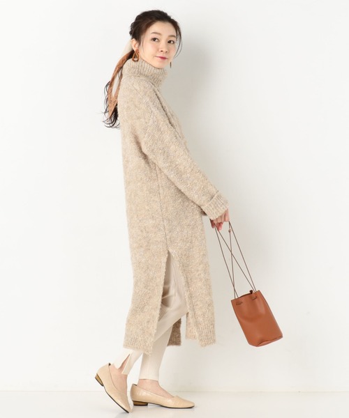 archives（アルシーヴ）の「クロコ調スクエアパンプス（パンプス・レディース・ブラック/ベージュ/ブラウン・MEDIUM/LARGE）」の21枚目の写真