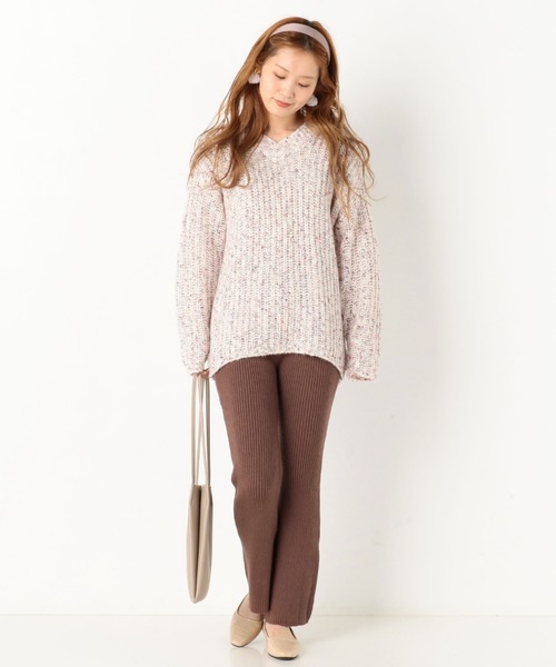 archives（アルシーヴ）の「クロコ調スクエアパンプス（パンプス・レディース・ブラック/ベージュ/ブラウン・MEDIUM/LARGE）」の17枚目の写真