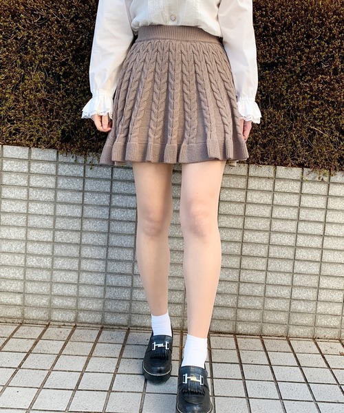 apres jour（アプレジュール）の「ケーブルニットスカパン【ZOZOTOWN限定アイテム】（スカート・レディース・ダークブラウン/モカ/ライトベージュ・フリー）」の14枚目の写真
