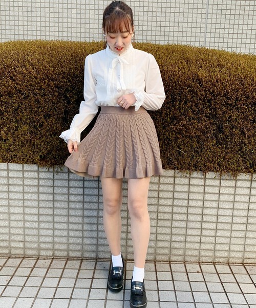 apres jour（アプレジュール）の「ケーブルニットスカパン【ZOZOTOWN限定アイテム】（スカート・レディース・ダークブラウン/モカ/ライトベージュ・フリー）」の12枚目の写真