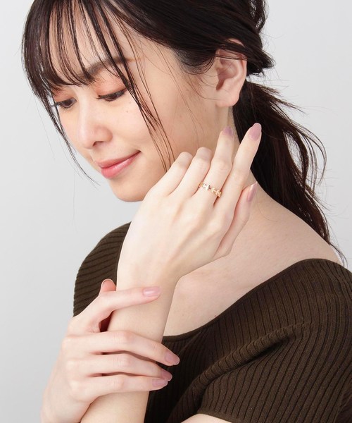 COCOSHNIK（ココシュニック）の「リーフ連続　リング（リング・レディース・ホワイト系その他7・10号/14号/12号）」の3枚目の写真