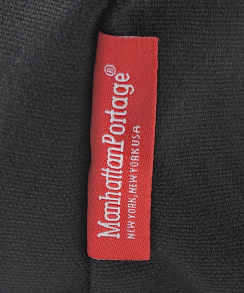 Manhattan Portage（マンハッタンポーテージ）の「Zuccotti Clutch Canvas Lite（ショルダーバッグ・メンズ・ブラック/ナチュラル・X-SMALL）」の18枚目の写真