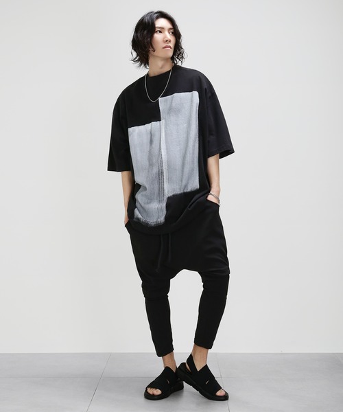 minsobi（ミンソビ）の「ハンドペインティングTシャツ（Tシャツ/カットソー・メンズ・ブラック・FREE）」の3枚目の写真