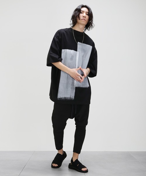 minsobi（ミンソビ）の「ハンドペインティングTシャツ（Tシャツ/カットソー・メンズ・ブラック・FREE）」の8枚目の写真