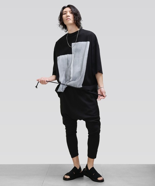 minsobi（ミンソビ）の「ハンドペインティングTシャツ（Tシャツ/カットソー・メンズ・ブラック・FREE）」の2枚目の写真