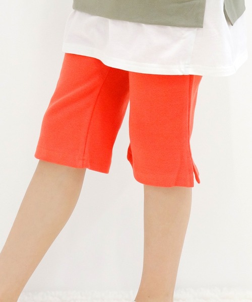 Bee des Bee（ビーデスビー）の「ストレッチハーフパンツ（その他パンツ・キッズ・パープル/ライトピンク/ブラウン/ベージュ/ブルー/ライトグレー/ホワイト/ミント/チャコール/ブラック/スモークグレー/ダークグリーン/エンジ/ライトインディゴブルー/ライトパープル/カーキ/ラベンダー/サーモンピンク/グリーン・100cm/110cm/120cm/130cm/140cm/150cm）」の19枚目の写真