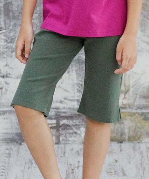 Bee des Bee（ビーデスビー）の「ストレッチハーフパンツ（その他パンツ・キッズ・パープル/ライトピンク/ブラウン/ベージュ/ブルー/ライトグレー/ホワイト/ミント/チャコール/ブラック/スモークグレー/ダークグリーン/エンジ/ライトインディゴブルー/ライトパープル/カーキ/ラベンダー/サーモンピンク/グリーン・100cm/110cm/120cm/130cm/140cm/150cm）」の9枚目の写真