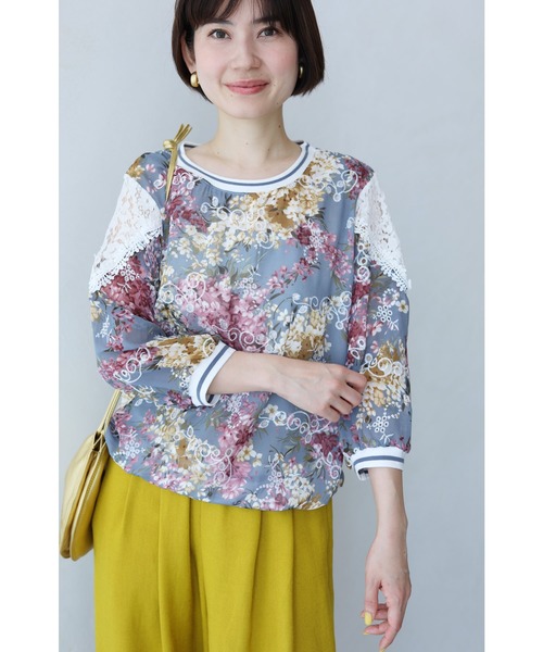 cawaii(カワイイ)の「レース施した優美な花絵のプルオーバートップス(Tシャツ/カットソー・レディース・グレー・FREE)」の11枚目の写真