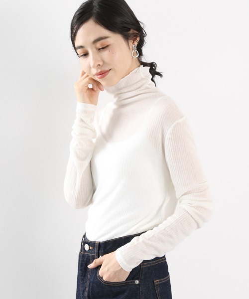 LOWRYS FARM(ローリーズファーム)の「シアータートルLS 895475(Tシャツ/カットソー・レディース・ブラック/イエロー/グリーン/アイボリー・FREE)」の17枚目の写真