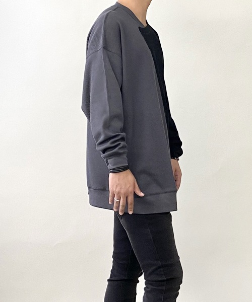 Beno(ビーノ)の「TCワッフル / バイカラー アシンメトリー リメイク ビッグシルエット Tシャツ(Tシャツ/カットソー・メンズ・ベージュ/カーキ/ブラック・L/M)」の17枚目の写真