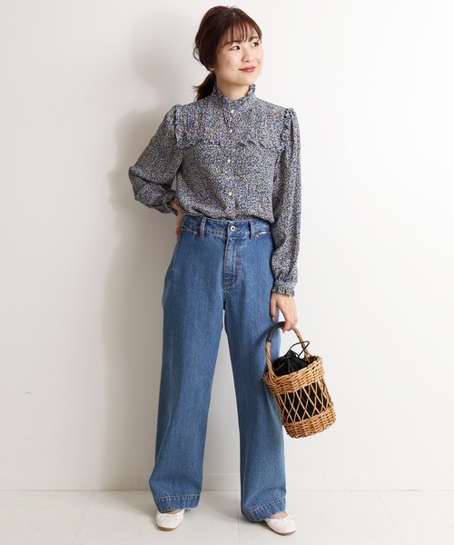 SLOBE IENA（スローブイエナ）の「プリムラフラワープリントピンタックブラウス【手洗い可能】◆（シャツ/ブラウス・レディース・サックスブルー/ブルー系その他・FREE）」の4枚目の写真