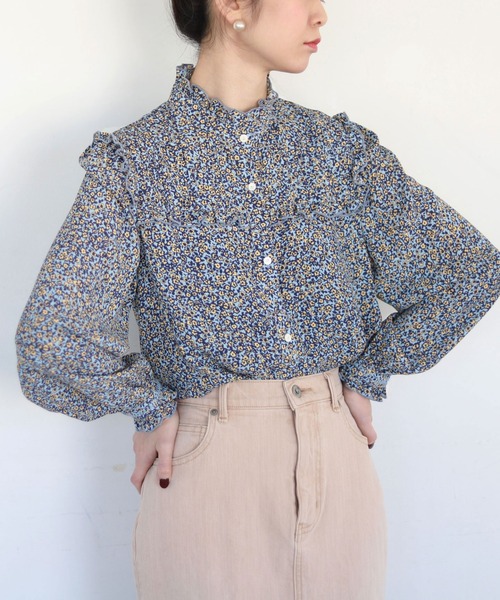 ぽん　イエナのフラワープリントブラウス IENA（イエナ）の「《追加予約》フラワープリントブラウス◇（）」 - WEAR