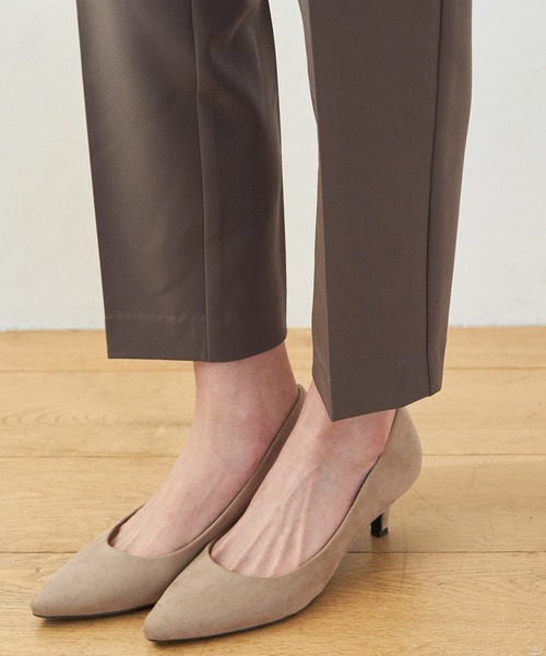 ROPE' PICNIC(ロペピクニック)の「センタープレステーパードパンツ(その他パンツ・レディース・ライトグレー/ダークブラウン/ラベンダー・40/38)」の9枚目の写真