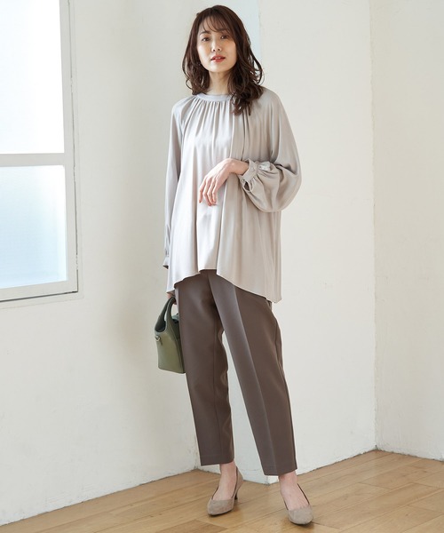 ROPE' PICNIC(ロペピクニック)の「センタープレステーパードパンツ(その他パンツ・レディース・ライトグレー/ダークブラウン/ラベンダー・40/38)」の5枚目の写真
