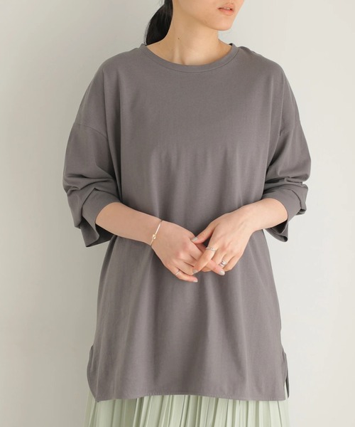 AMERICAN HOLIC(アメリカンホリック)の「ワイドスリーブ前後差カットチュニック(Tシャツ/カットソー・レディース・ラベンダー/オフホワイト/チャコールグレー/アイボリー/ライトイエロー・L/M)」の4枚目の写真