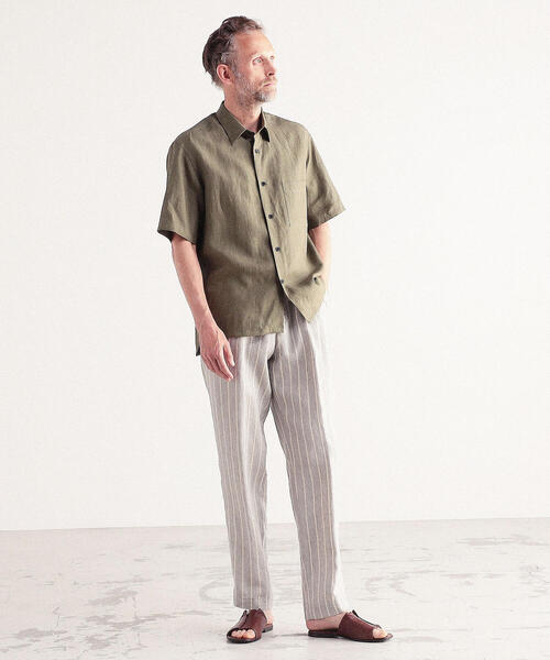 TOMORROWLAND （トゥモローランド）の「ハイカウントリネン レギュラーカラーショートスリーブシャツ（シャツ/ブラウス・メンズ・ブラック/カーキ/シャーベット・L/M/S/XS）」の6枚目の写真