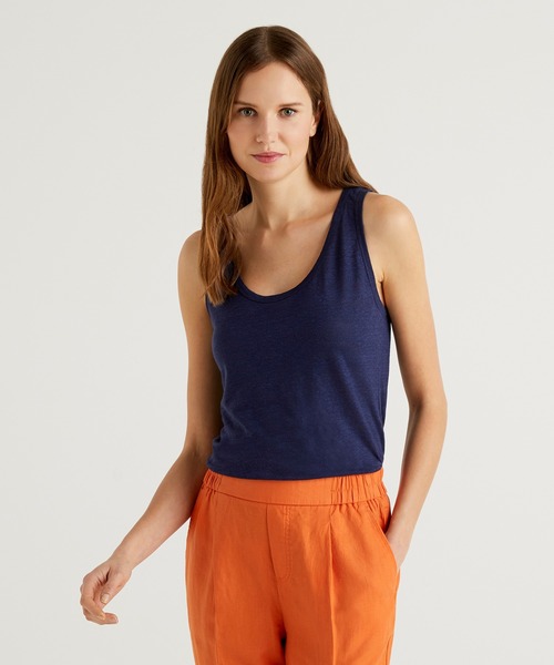 BENETTON (UNITED COLORS OF BENETTON)（ベネトンユナイテッドカラーズオブベネトン）の「ラウンドネックリネンタンクトップ（タンクトップ・レディース・ホワイト/ネイビー/ライトベージュ/ブラック/レッド・MEDIUM/X-SMALL/SMALL/LARGE）」の22枚目の写真