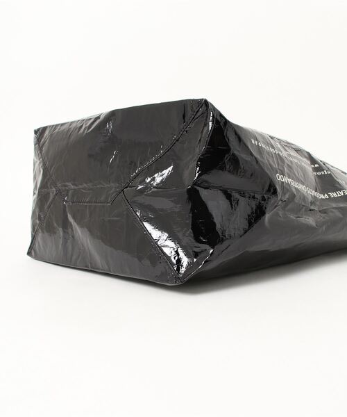 PUAL CE CIN(ピュアルセシン)の「THEATRE PRODUCTS(シアタープロダクツ) タイベックトートバッグ(ショルダーバッグ・レディース・ホワイト/ブラック・FREE)」の3枚目の写真