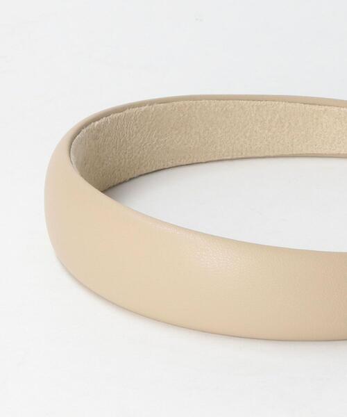 BEAUTY&YOUTH UNITED ARROWS(ビューティーアンドユースユナイテッドアローズ)の「BY フェイクレザーヘアバンド(カチューシャ・レディース・ブラック/ネイビー/ベージュ・FREE)」の6枚目の写真