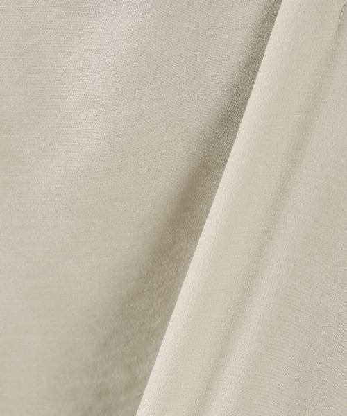 LOWRYS FARM（ローリーズファーム）の「コンパクトブラウス６Ｓ　939619（シャツ/ブラウス・レディース・ブラック/ベージュ/グリーン・FREE）」の5枚目の写真