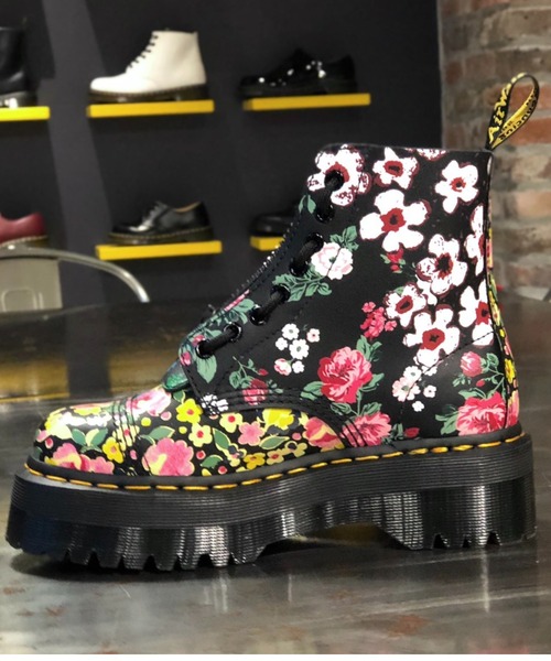 花柄デザイン*Dr. Martens SINCLAIR ローズ ブーツ アンティーク Dr. Martens（ドクターマーチン）の「Dr.Martens ドクター