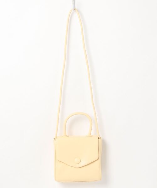 Heather（ヘザー）の「ボタンフラップBAG　215327（ショルダーバッグ・レディース・ブラック/イエロー/アイボリー/イエロー系その他・ONE SIZE/FREE）」の4枚目の写真