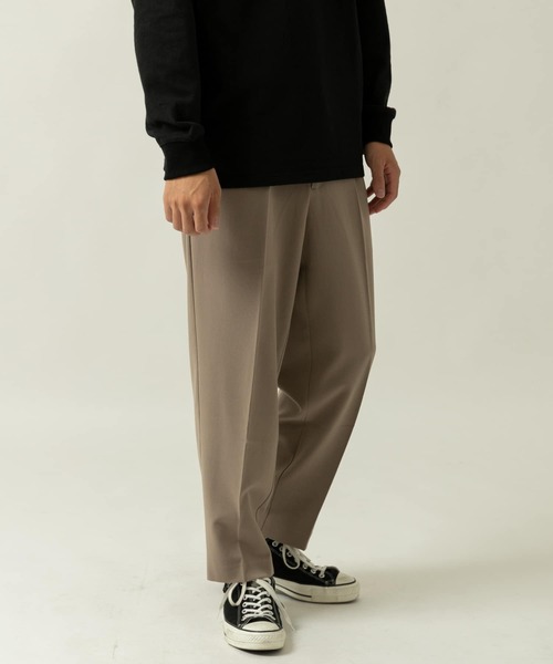 ITEMS URBANRESEARCH（アイテムズ アーバンリサーチ）の「TRスラックス（その他パンツ・メンズ・ブルー/ベージュ/ブラック/チャコールグレー・LARGE/MEDIUM）」の4枚目の写真