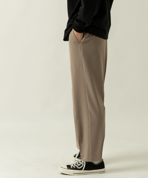 ITEMS URBANRESEARCH（アイテムズ アーバンリサーチ）の「TRスラックス（その他パンツ・メンズ・ブルー/ベージュ/ブラック/チャコールグレー・LARGE/MEDIUM）」の9枚目の写真