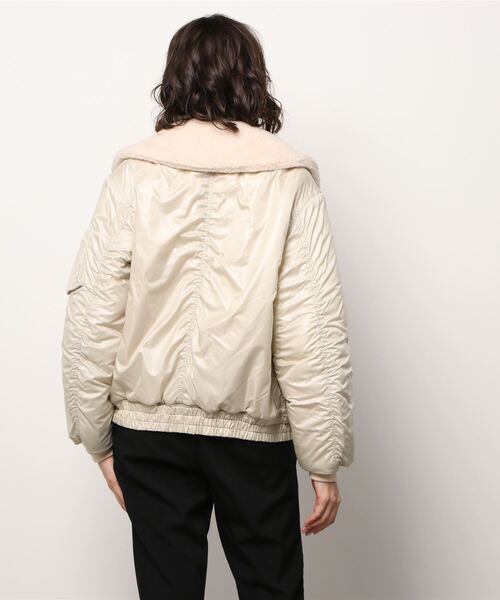 JANESMITH（ジェーンスミス）の「JANE SMITH　REVERSIBLE B-15 JACKET 9WBL-#911L（ブルゾン・レディース・ベージュ/ブラック・38inch）」の3枚目の写真