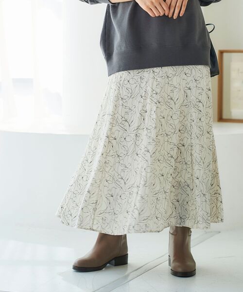 le.coeur blanc(ルクールブラン)の「ラインプリントマーメイドスカート(スカート・レディース・ホワイト系その他/グレー系その他4/グリーン系その他2・38/36)」の15枚目の写真