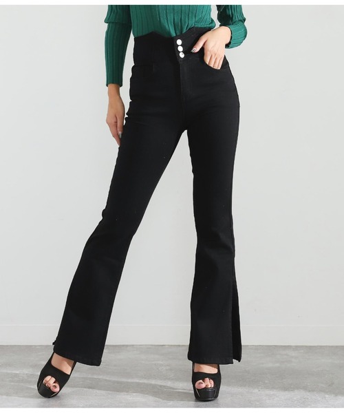 LATINA（ラティーナ）の「ハイウエスト超ストレッチサイドスリットフレアデニムパンツ（デニムパンツ・レディース・ブルー/ブラック・L/XL/M/S）」の2枚目の写真