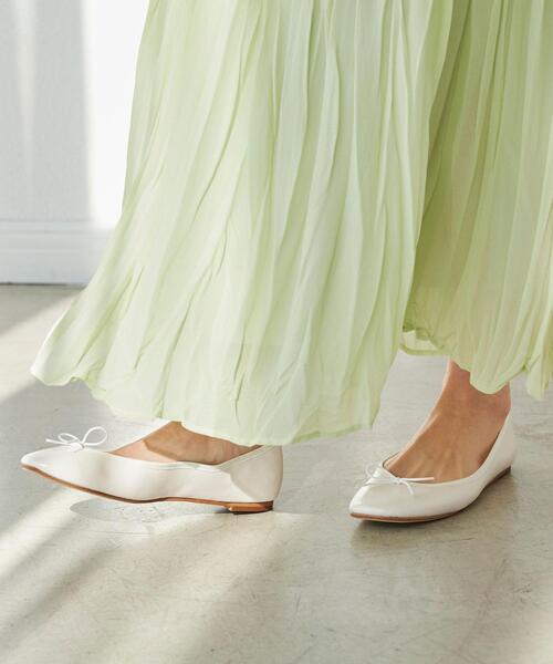 green label relaxing（グリーンレーベルリラクシング）の「スクエア バレエシューズ（バレエシューズ・レディース・ブラック/シルバー/オフホワイト/オレンジ/ゴールド・24cm/23.5cm/25.5cm/23cm/24.5cm/22.5cm/25cm）」の2枚目の写真