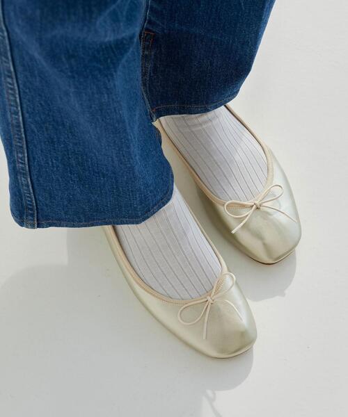 green label relaxing（グリーンレーベルリラクシング）の「スクエア バレエシューズ（バレエシューズ・レディース・ブラック/シルバー/オフホワイト/オレンジ/ゴールド・24cm/23.5cm/25.5cm/23cm/24.5cm/22.5cm/25cm）」の7枚目の写真