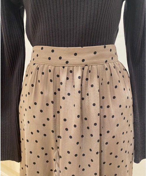 oeuf doux（ウフ ドゥー）の「スリットマチスカート（スカート・レディース・ブラック/モカ・34/36/38）」の12枚目の写真