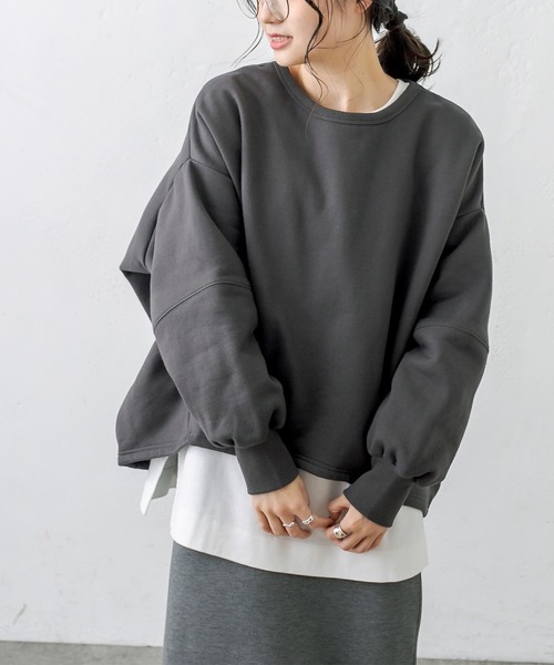 PUAL CE CIN（ピュアルセシン）の「裏起毛袖ボリュームBIGプルオーバー（スウェット・レディース・チャコールグレー/ベージュ/グレイッシュベージュ・FREE）」の11枚目の写真