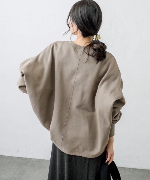 PUAL CE CIN（ピュアルセシン）の「裏起毛袖ボリュームBIGプルオーバー（スウェット・レディース・チャコールグレー/ベージュ/グレイッシュベージュ・FREE）」の6枚目の写真