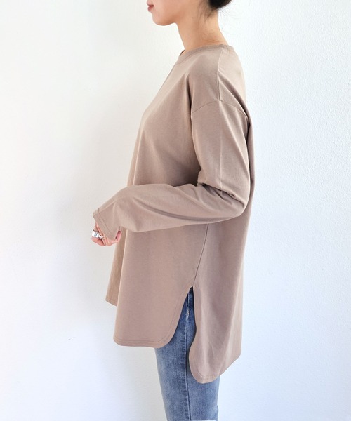 andme(アンドミー)の「USAコットン裏微起毛オーバーサイズ長袖Tシャツ(Tシャツ/カットソー・レディース・ブラック/ベージュ/オフホワイト/チャコールグレー/キナリ・M/S)」の18枚目の写真