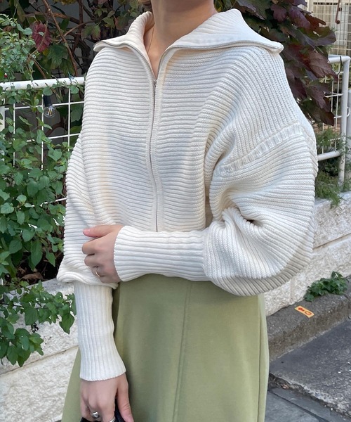 w closet（ダブルクローゼット）の「スタンドネックZIPカーディガン（カーディガン/ボレロ・レディース・オフホワイト/オレンジ/グリーン・FREE）」の17枚目の写真