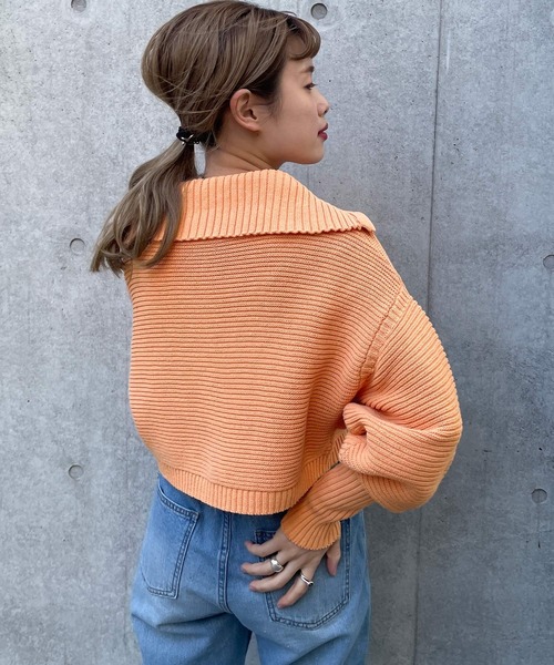 w closet（ダブルクローゼット）の「スタンドネックZIPカーディガン（カーディガン/ボレロ・レディース・オフホワイト/オレンジ/グリーン・FREE）」の8枚目の写真